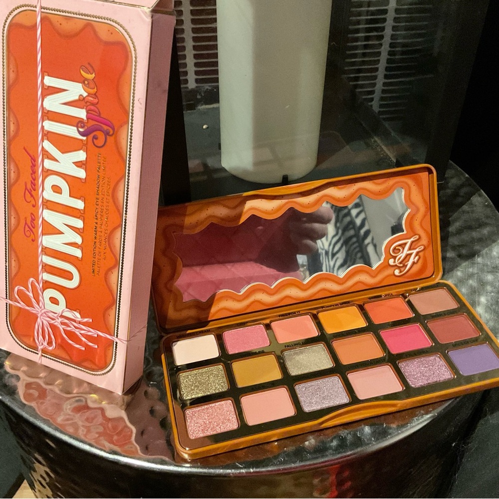 Too Faced Autumn Spice Eyeshadow Palette